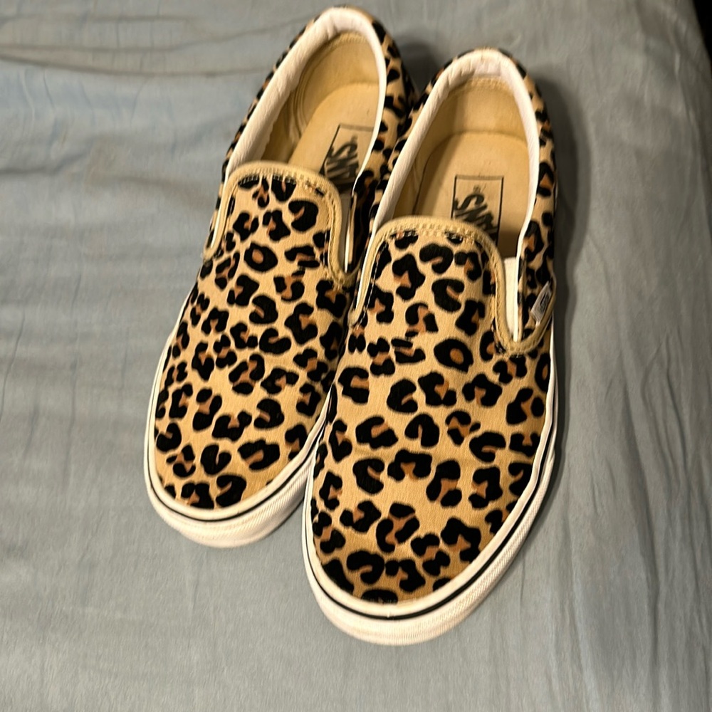 Woman's shoes